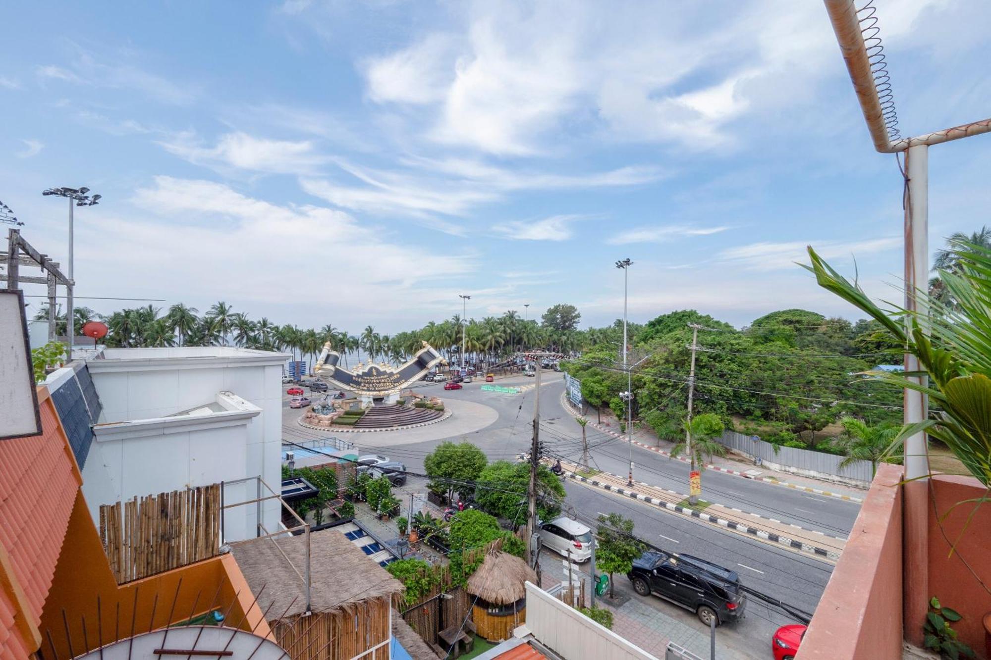 Oyo 1152 Hongpak Mint Bangsaen Exterior foto